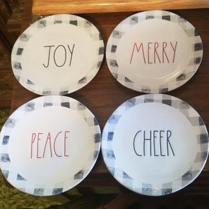Rae Dunn Holiday Appetizer Plates 4pk